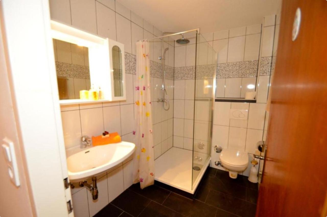 צל-אם-זי Alpine Lodge Apartment מראה חיצוני תמונה