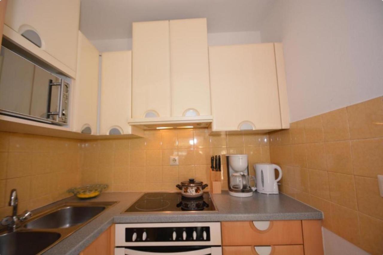 צל-אם-זי Alpine Lodge Apartment מראה חיצוני תמונה